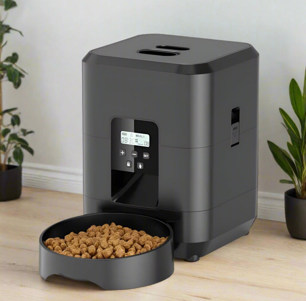 Distributeur automatique de croquettes