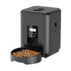 Distributeur automatique de croquettes
